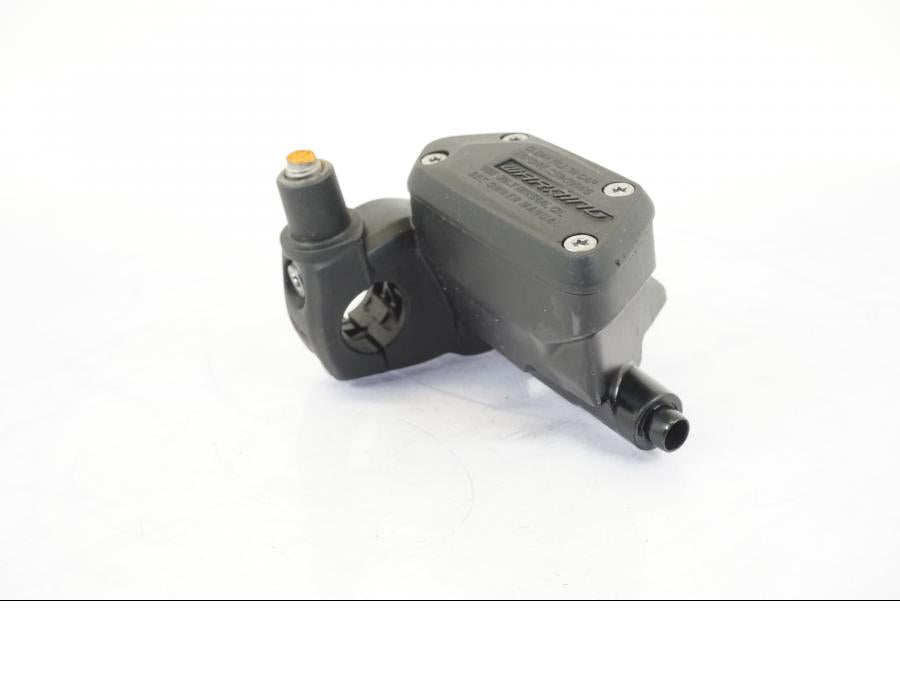 Höger sida på Kopplingshuvudcylinder från en BMW R 1250 GS -2019 motorcykel.