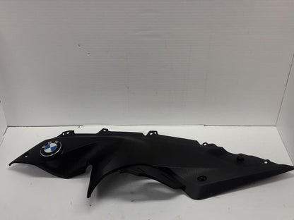 Framsidan på Bensintankskåpa från en BMW R 1250 RS -2020 motorcykel.