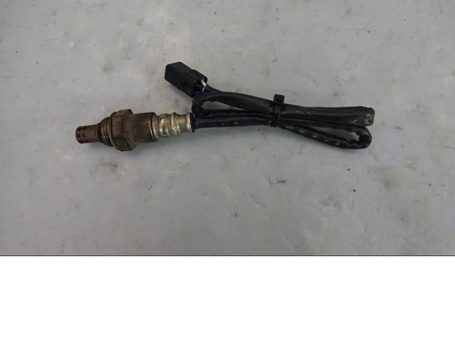 Framsidan på Lambdasond från en Kawasaki Z 1000 -2018 motorcykel.