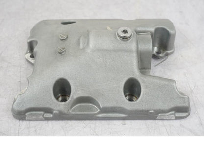 Höger sida på Oljetråg från en BMW F 750 GS -2020 motorcykel.