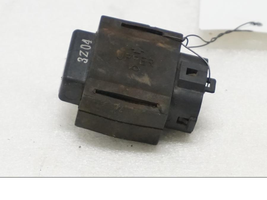 Framsidan på Tilt Sensor från en Suzuki GSX-R 600 -2004 motorcykel.