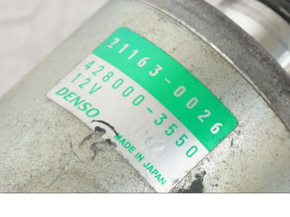 Höger sida på Startmotor från en Kawasaki ZX-6R -2006 motorcykel.