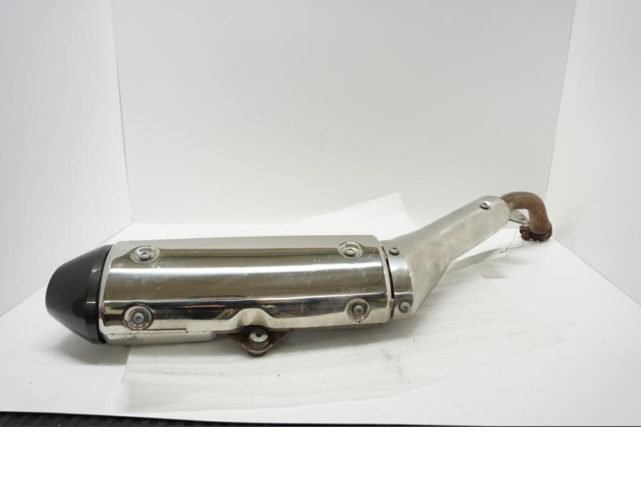 Framsidan på Ljuddämpare från en Honda XL 1000 V -2008 motorcykel.