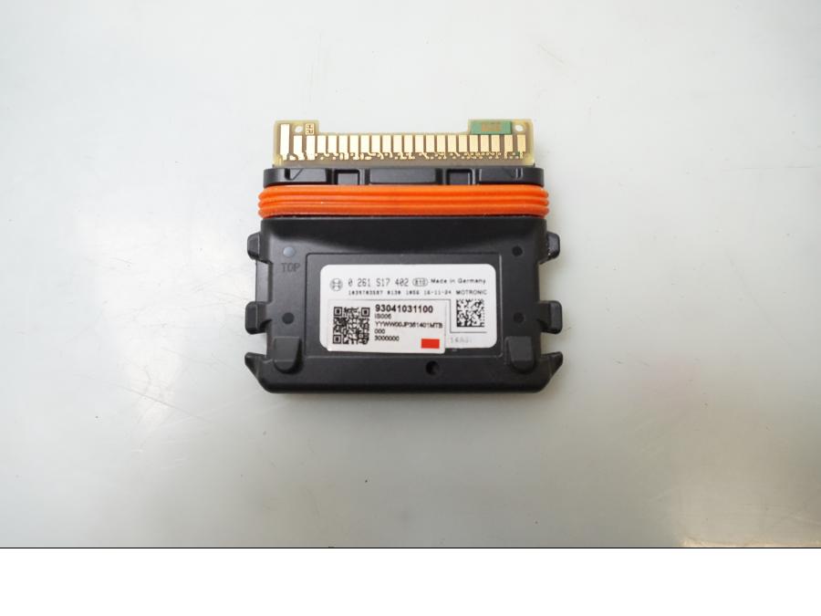 Framsidan på CDI / ECU från en KTM 125 Duke -2017 motorcykel.