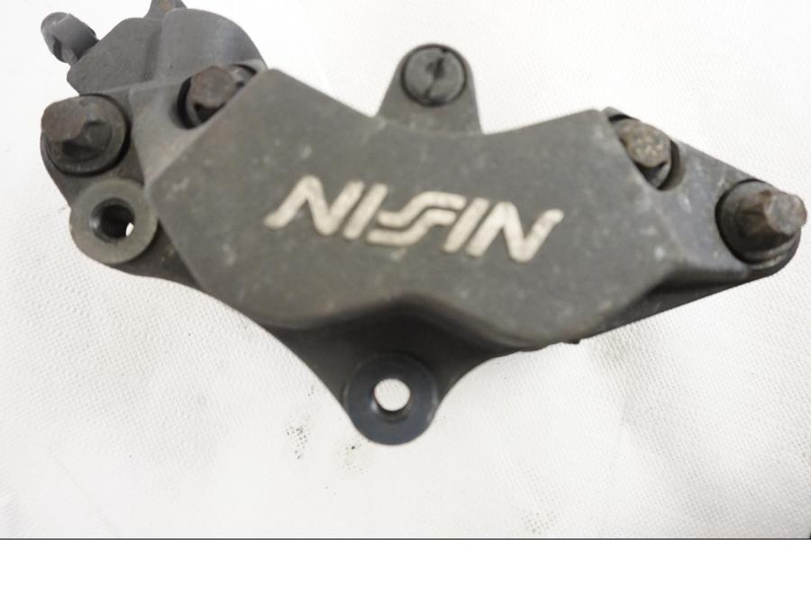 Höger sida på Bromsok från en Honda CBR 900 RR -1997 motorcykel.