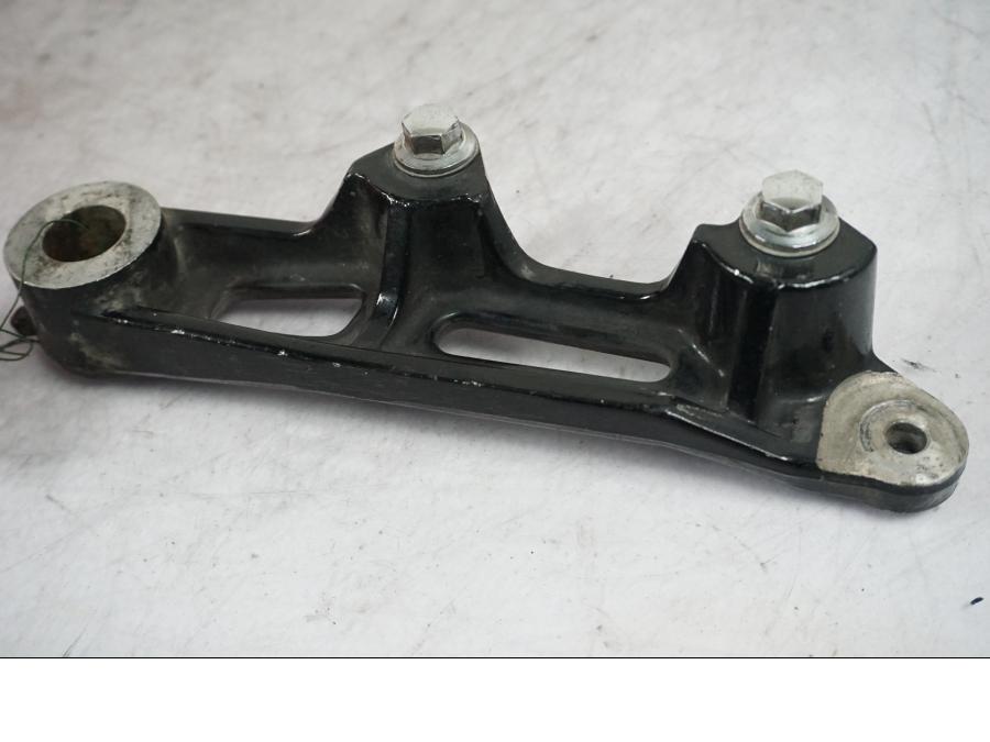 Baksidan på Bromsoksfäste från en Yamaha FJ 1200 -1991 motorcykel.