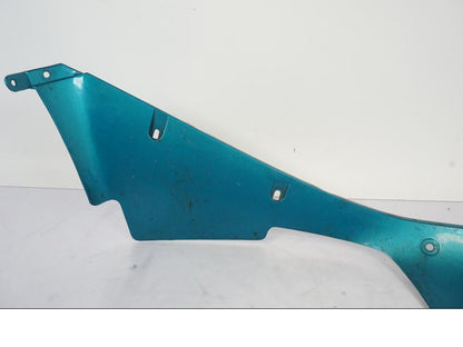 Höger sida på Magkåpa från en Honda VFR 750 -1994 motorcykel.