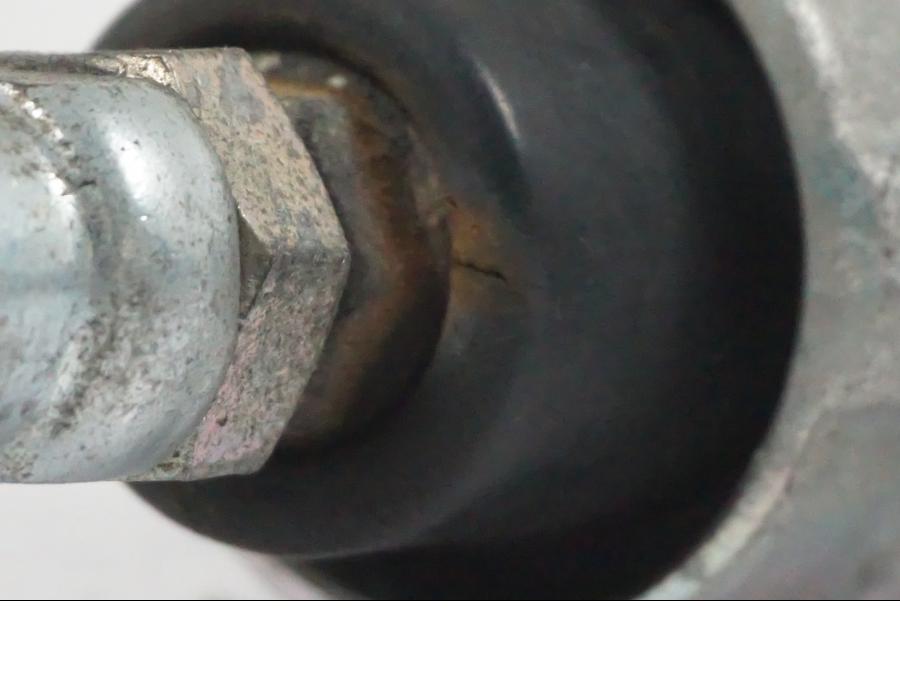 Extrabild2 på Bromshuvudcylinder från en Kawasaki ZX-6R -2005 motorcykel.