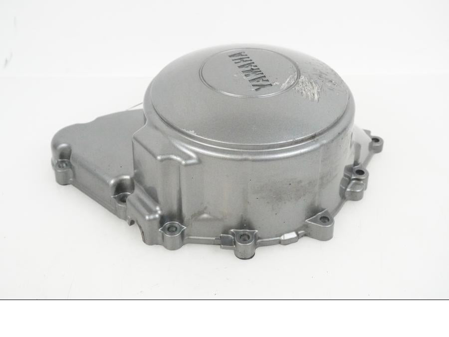 Höger sida på Generatorkåpa från en Yamaha FJR 1300 -2005 motorcykel.