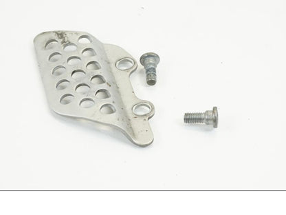 Framsidan på Fotpinnehälskydd från en Kawasaki ZX-12R -2000 motorcykel.