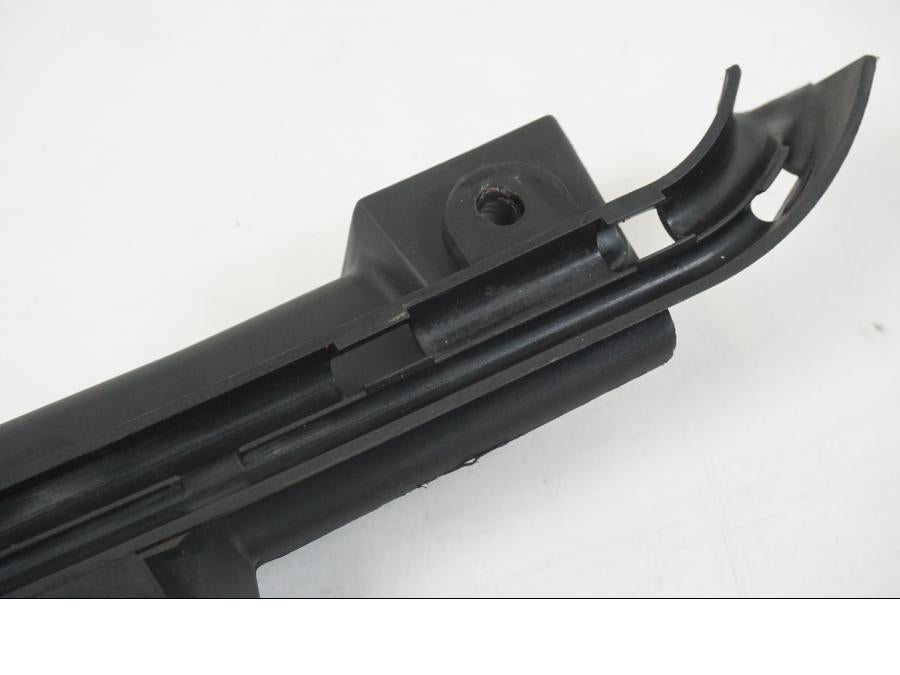 Vänster sida på Remskydd från en BMW F 650 CS -2002 motorcykel.