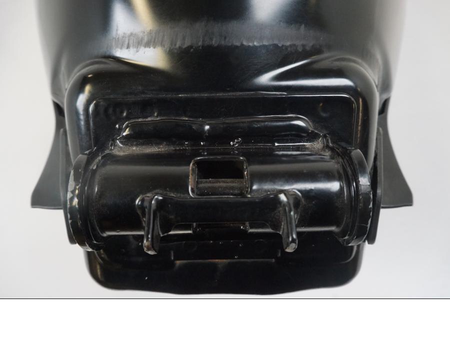 Extrabild2 på Bensintank från en Yamaha YZF 1000 R1 -2002 motorcykel.