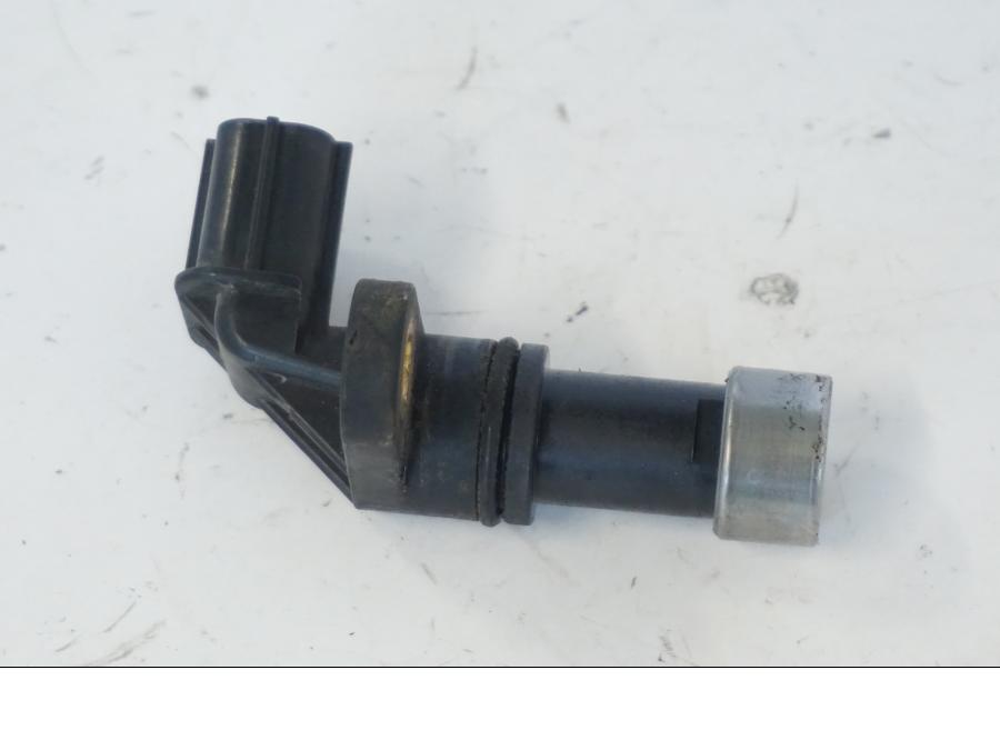 Snett uppifrån på Hastighetsgivare från en Honda SH 300 A -2011 scooter.