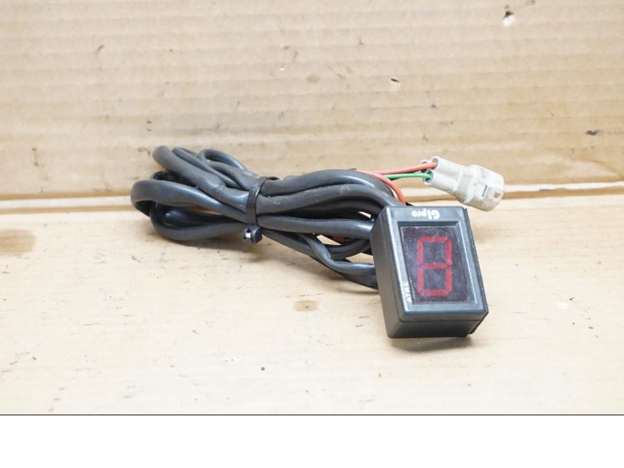 Framsidan på Växelindikator från en Suzuki GSX 1300 R -2001 motorcykel.