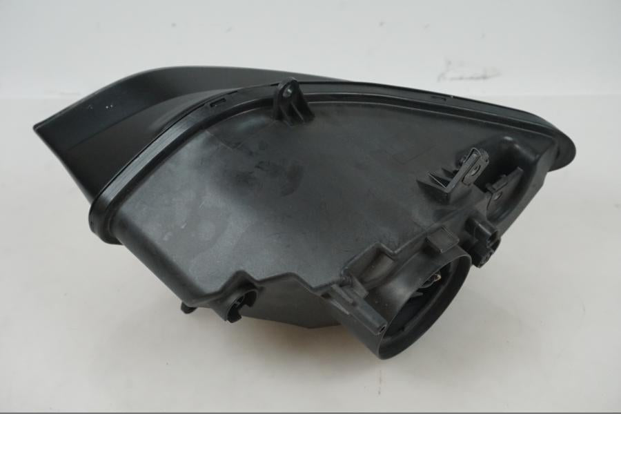 Baksidan på Strålkastare från en BMW S 1000 RR -2016 motorcykel.