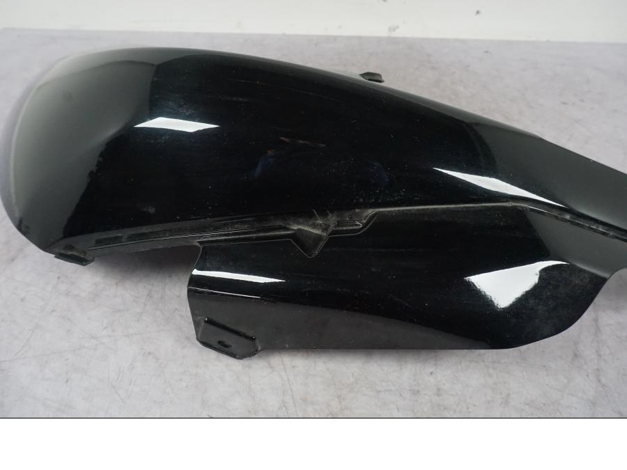 Snett uppifrån på Bensintankskåpa från en BMW K 1600 GTL -2015 motorcykel.