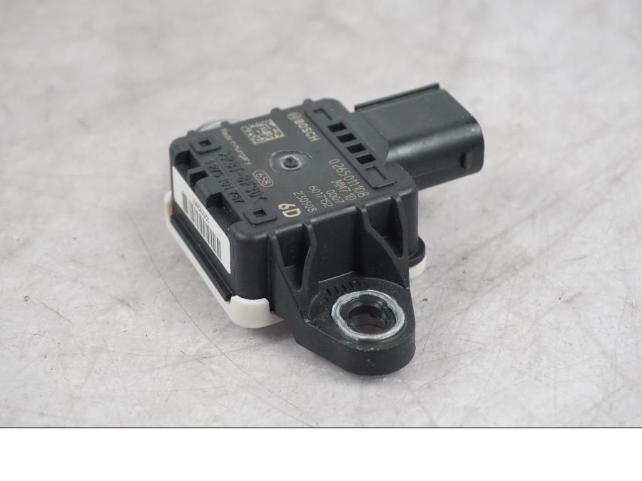 Snett uppifrån på Tilt Sensor från en Ducati Multistrada V4 -2024 motorcykel.