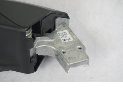 Höger sida på Backspegel från en BMW R 1250 RT -2024 motorcykel.