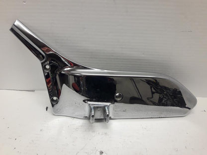 Framsidan på Fotpinnefäste från en BMW K 1200 LT -2006 motorcykel.