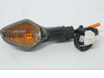 Framsidan på Blinkers från en Honda CB 500 X -2015 motorcykel.