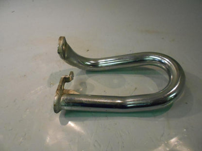 Framsidan på Fotpinnehälskydd från en Honda GL 1800 -2001 motorcykel.