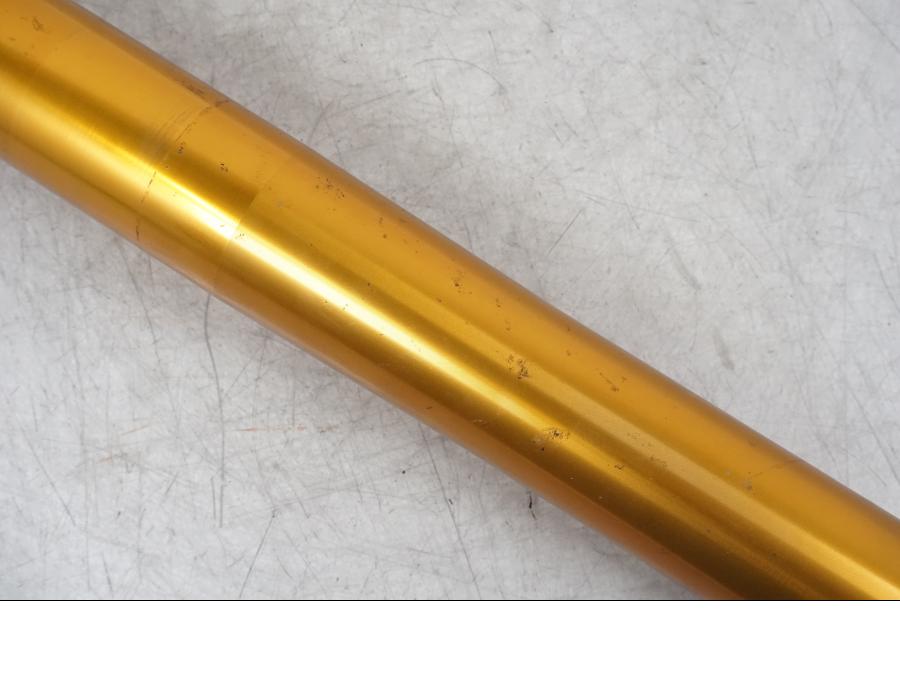 Extrabild2 på Gaffelben från en Yamaha MT-09 -2016 motorcykel.