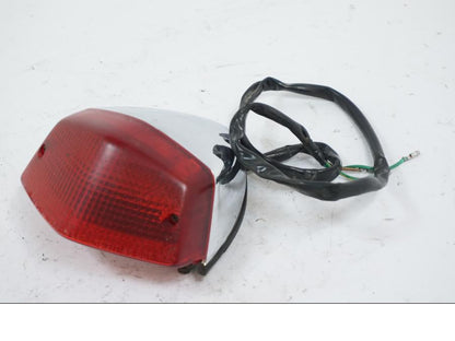 Framsidan på Baklampa från en Honda VT 600 C -1995 motorcykel.