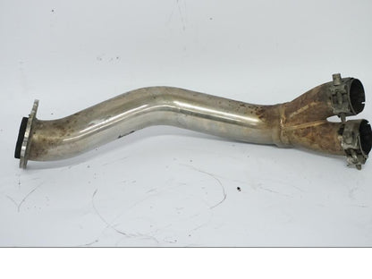 Vänster sida på Mellanrör från en Honda CBR 900 RR -2002 motorcykel.