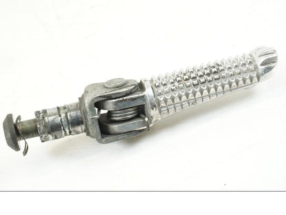 Framsidan på Fotpinne från en Yamaha YZF R6 -1999 motorcykel.