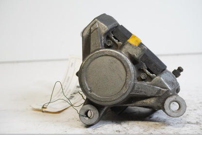 Baksidan på Bromsok från en Yamaha FJ 1200 -1986 motorcykel.