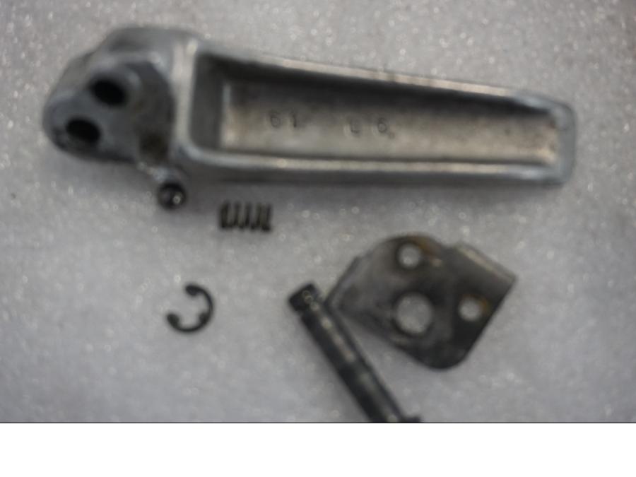 Baksidan på Fotpinne från en Suzuki GSX-R 1000 -2003 motorcykel.