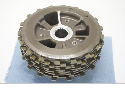 Baksidan på Koppling från en BMW R 1250 GS -2019 motorcykel.