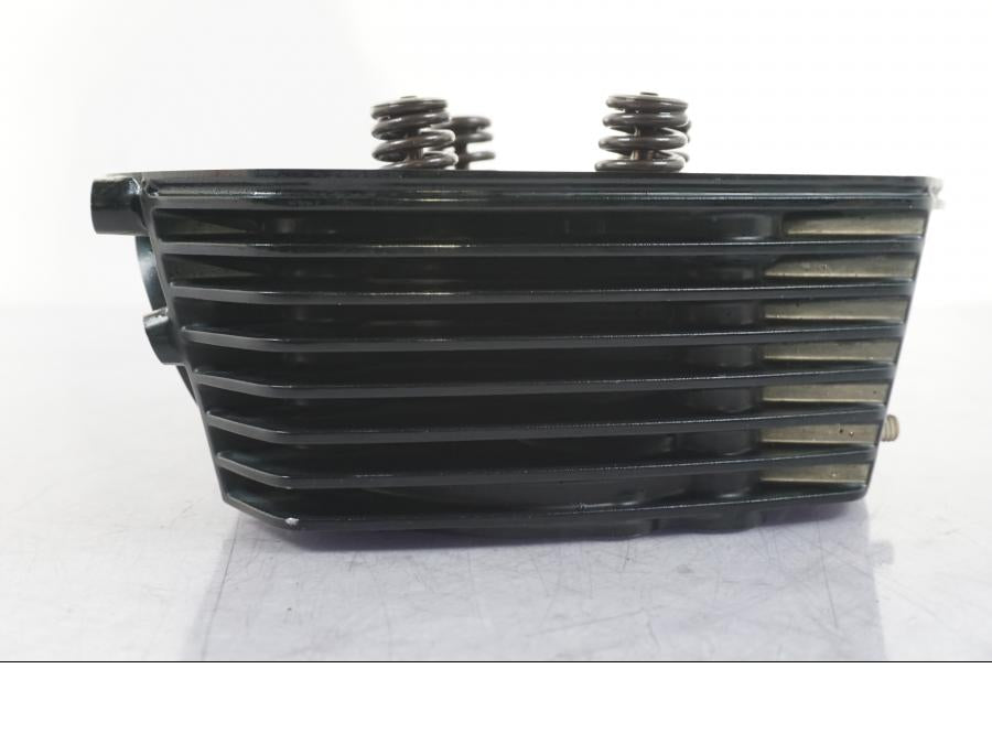 Extrabild1 på Topplock från en BMW R NineT -2017 motorcykel.