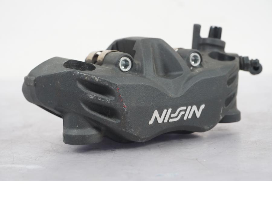 Baksidan på Bromsok från en Kawasaki GTR 1400 -2008 motorcykel.