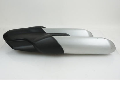 Höger sida på Ljuddämpare från en Ducati Multistrada 1260 -2019 motorcykel.