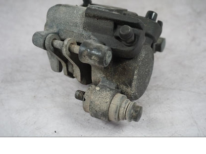 Vänster sida på Bromsok från en Triumph Tiger Explorer -2016 motorcykel.