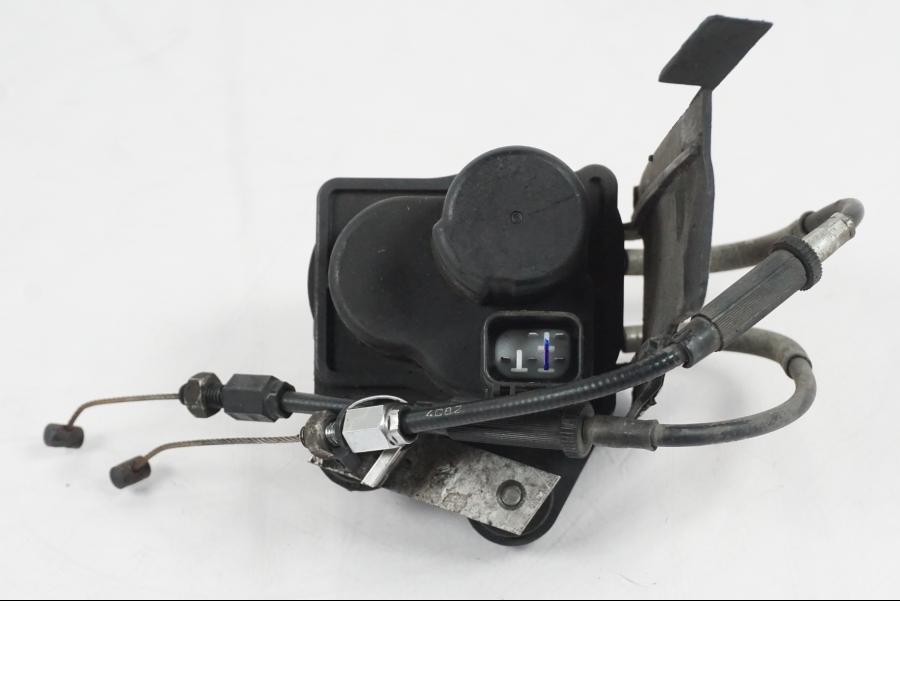 Höger sida på Avgasspjällmotor från en Yamaha YZF 1000 R1 -2007 motorcykel.