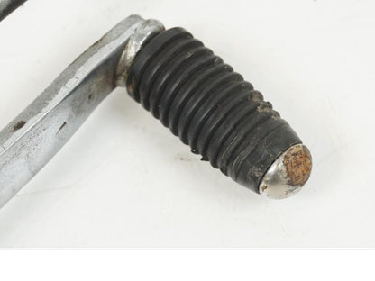 Baksidan på Växelpedal från en Kawasaki Z 750 -2006 motorcykel.