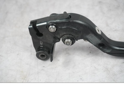 Höger sida på Kopplingsgrepp från en Kawasaki ZX-10R -2008 motorcykel.