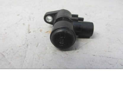 Baksidan på Luftburksensor från en Honda CB 1000 R -2010 motorcykel.