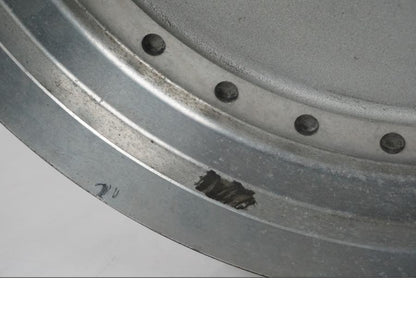 Extrabild4 på Fälg från en H-D Softail Standard FXST -2001 motorcykel.