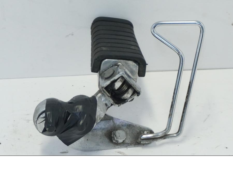 Vänster sida på Fotpinne från en Yamaha XV 535 -1995 motorcykel.