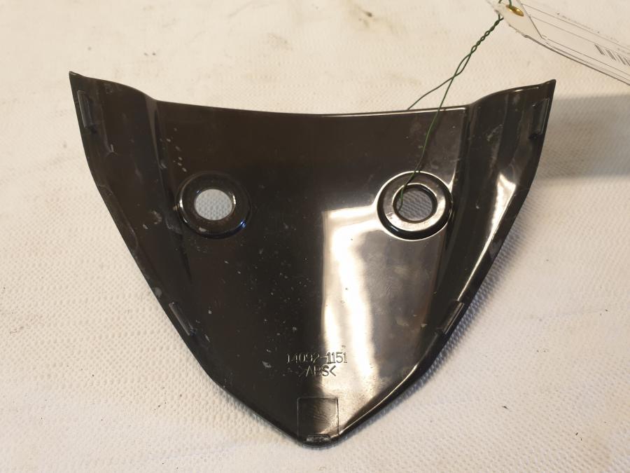 Baksidan på Vindruta från en Kawasaki Z 125 -2019 motorcykel.