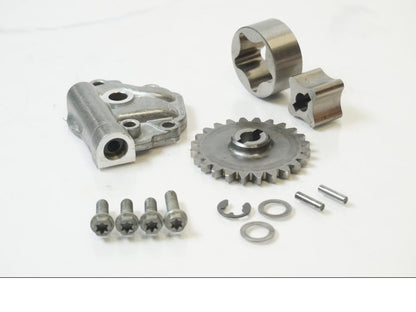 Framsidan på Oljepump från en KTM 1190 Adventure -2015 motorcykel.