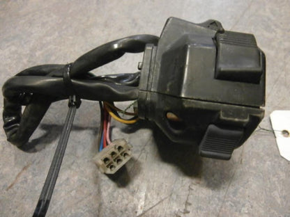 Baksidan på Styrelreglage från en Yamaha XV1000 -1983 motorcykel.