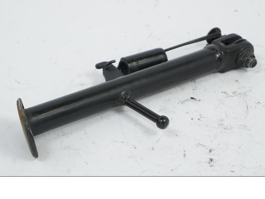 Höger sida på Sidostöd från en Honda CB 650 R -2019 motorcykel.