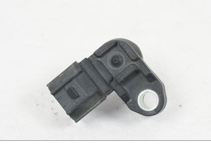 Höger sida på Mapsensor från en Kawasaki ER-6F -2010 motorcykel.