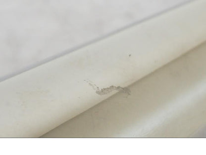 Höger sida på Gaffeldekorrör från en Suzuki VL 800 -2002 motorcykel.