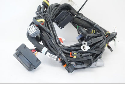 Framsidan på Kabelstam från en KTM 1290 Super Adventure R -2021 motorcykel.