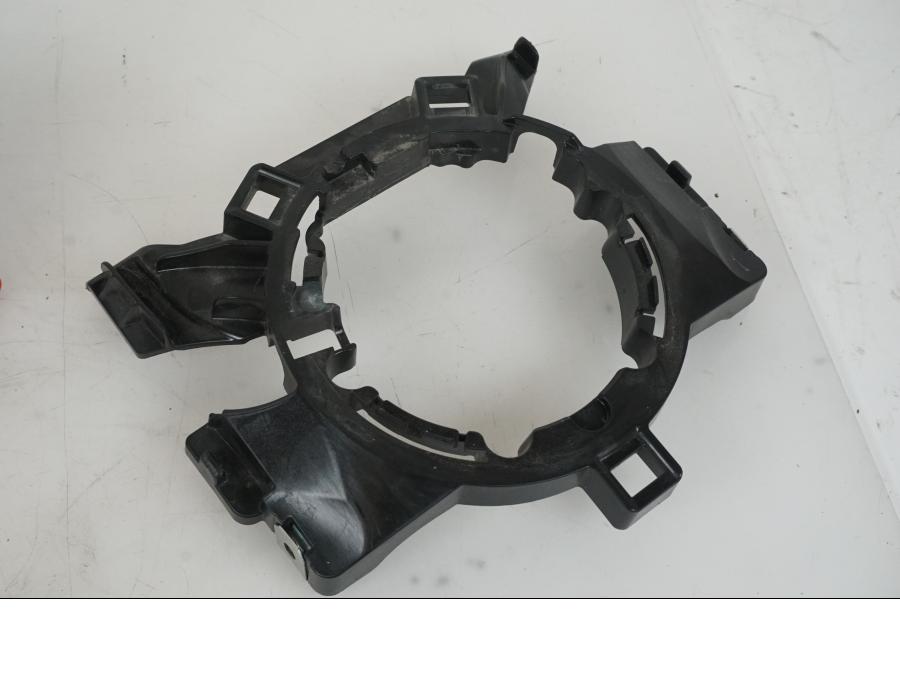 Höger sida på Tanklock från en BMW F 750 GS -2019 motorcykel.